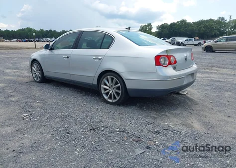 2008 Volkswagen Passat Vr6 из США, поврежденный, VIN WVWCU73C38P013053